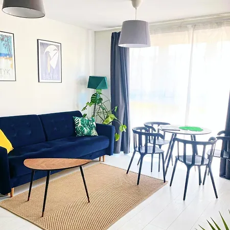 Monstera Apartment